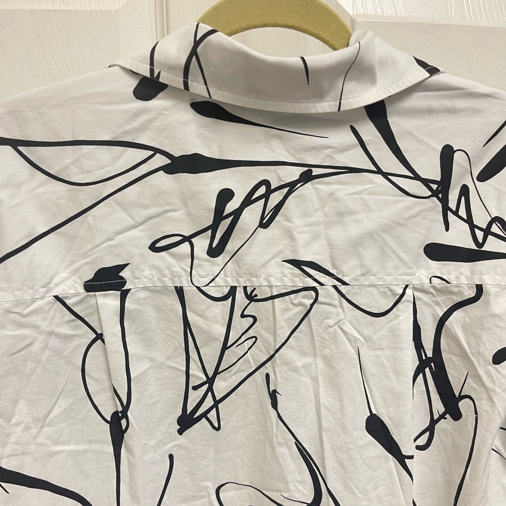 Finley White and Black Pattern Button down - Picture 9 of 11